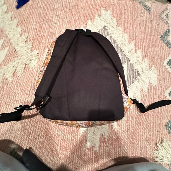 Vans Floral Backpack with Orange and Brown Design. Fall backpack. - Picture 5 of 6